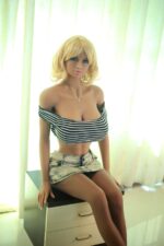 Charlize -Short Blonde Hair Mature Sex Doll - 165cm/5ft5 - Image 3