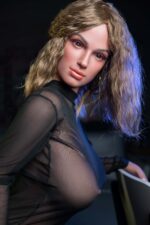Harriet – Sexy Realistic BBW Sex Doll with Silicone Head - Image 2